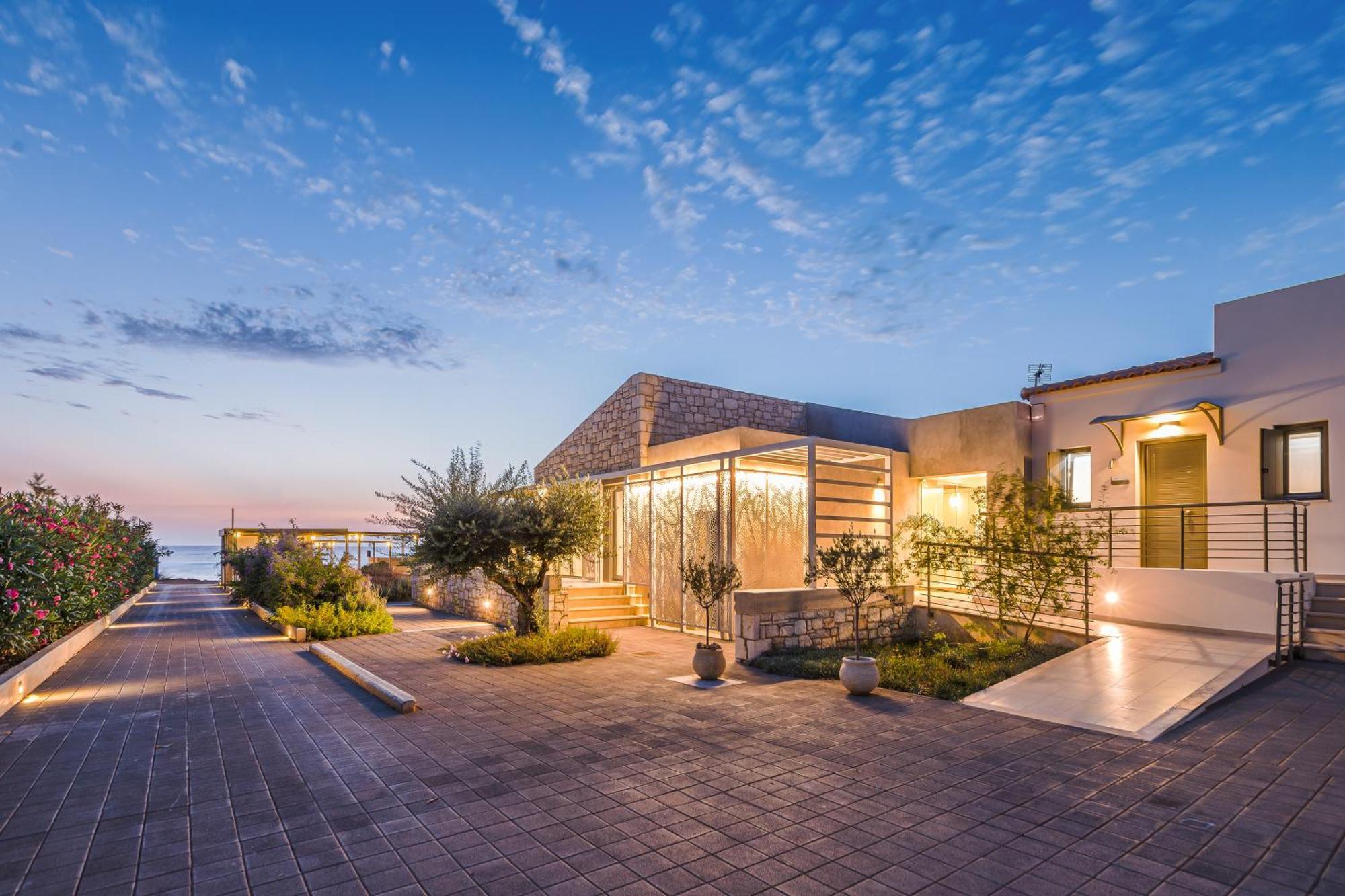 Callisto Seaside Homes & Suites Marathopoli Eksteriør bilde
