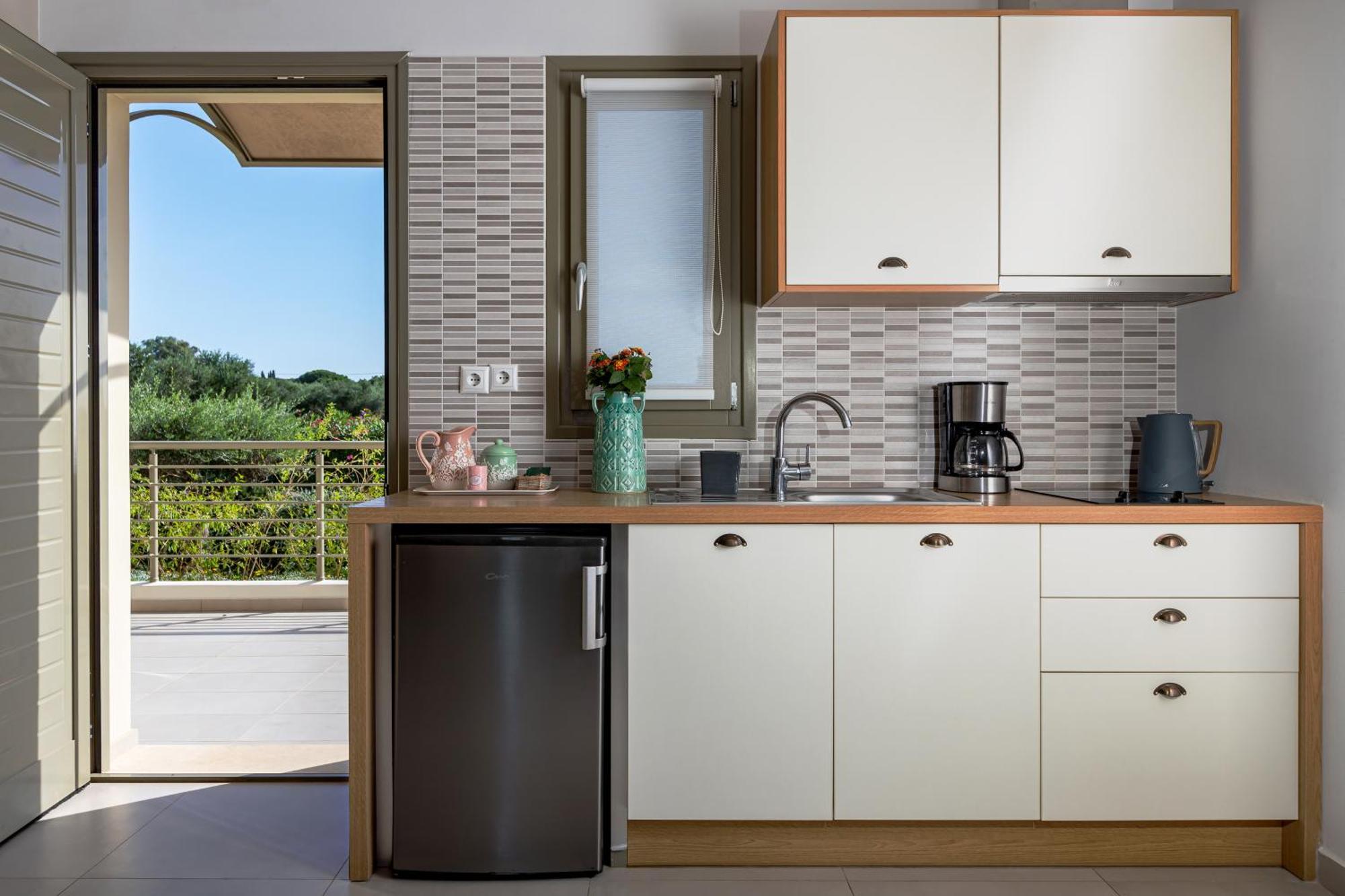 Callisto Seaside Homes & Suites Marathopoli Eksteriør bilde